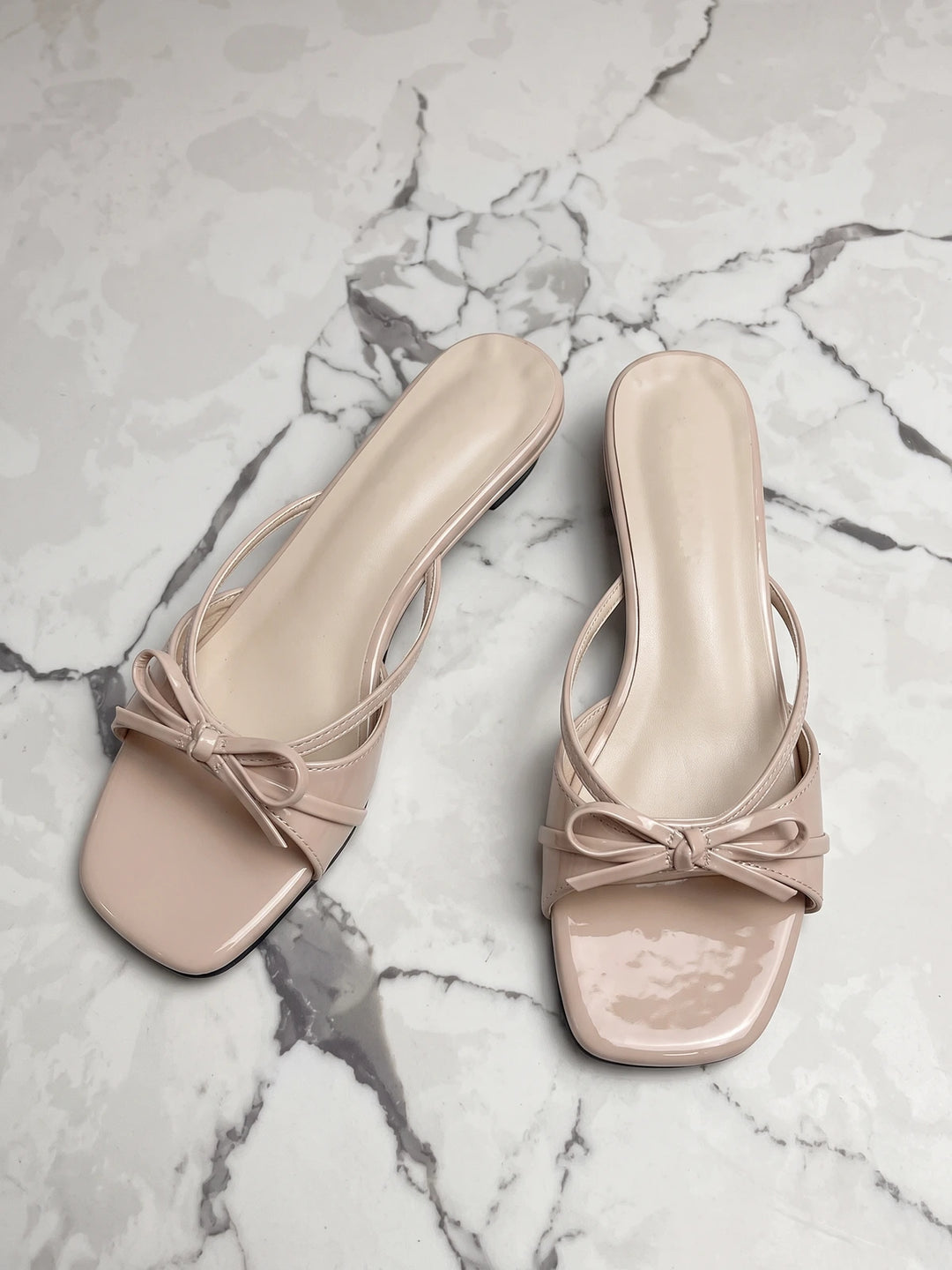 Ribbon Bow Sandals